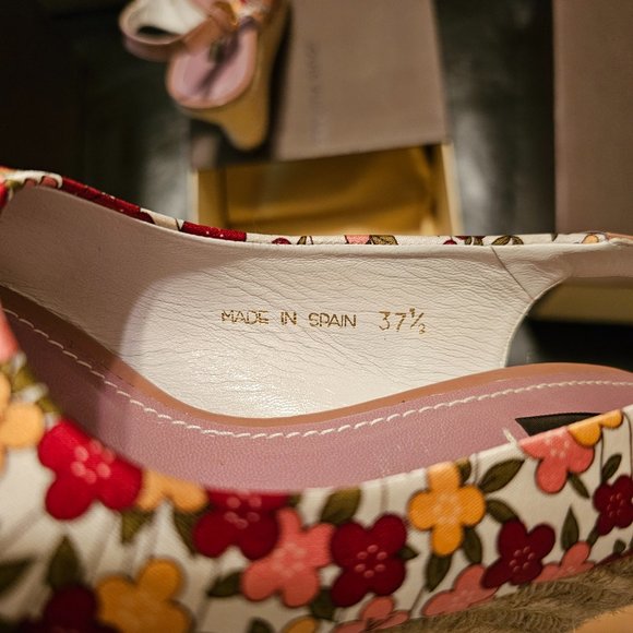 Louis Vuitton wedges - Picture 3 of 13